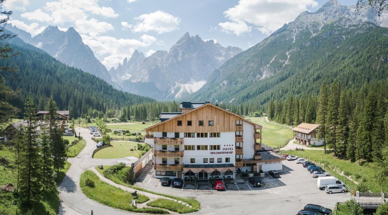 Hotel Dolomitenhof & Chalet Alte Post Sexten Exterior foto