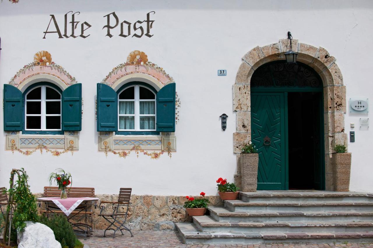 Hotel Dolomitenhof & Chalet Alte Post Sexten Exterior foto