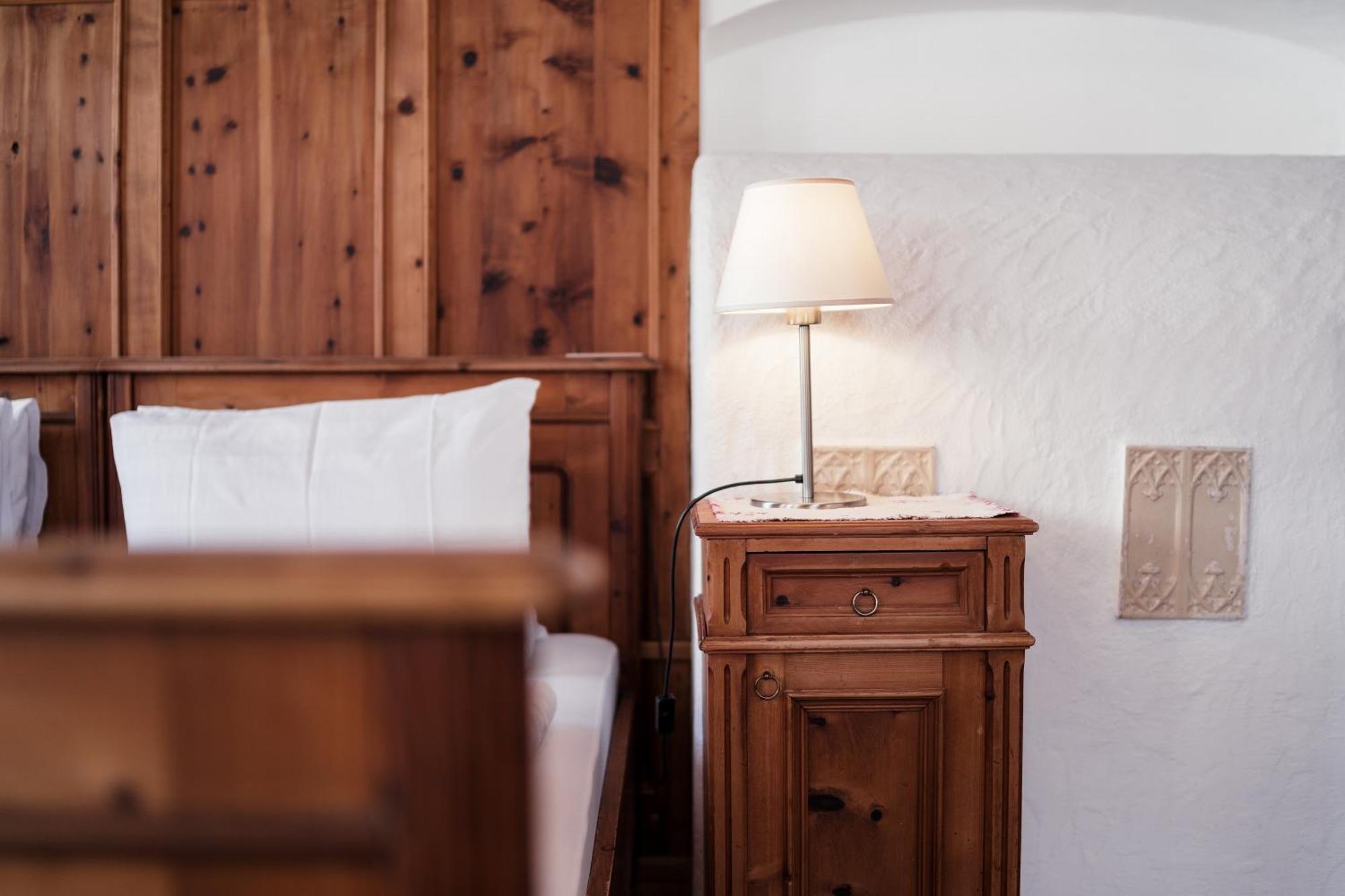 Hotel Dolomitenhof & Chalet Alte Post Sexten Exterior foto