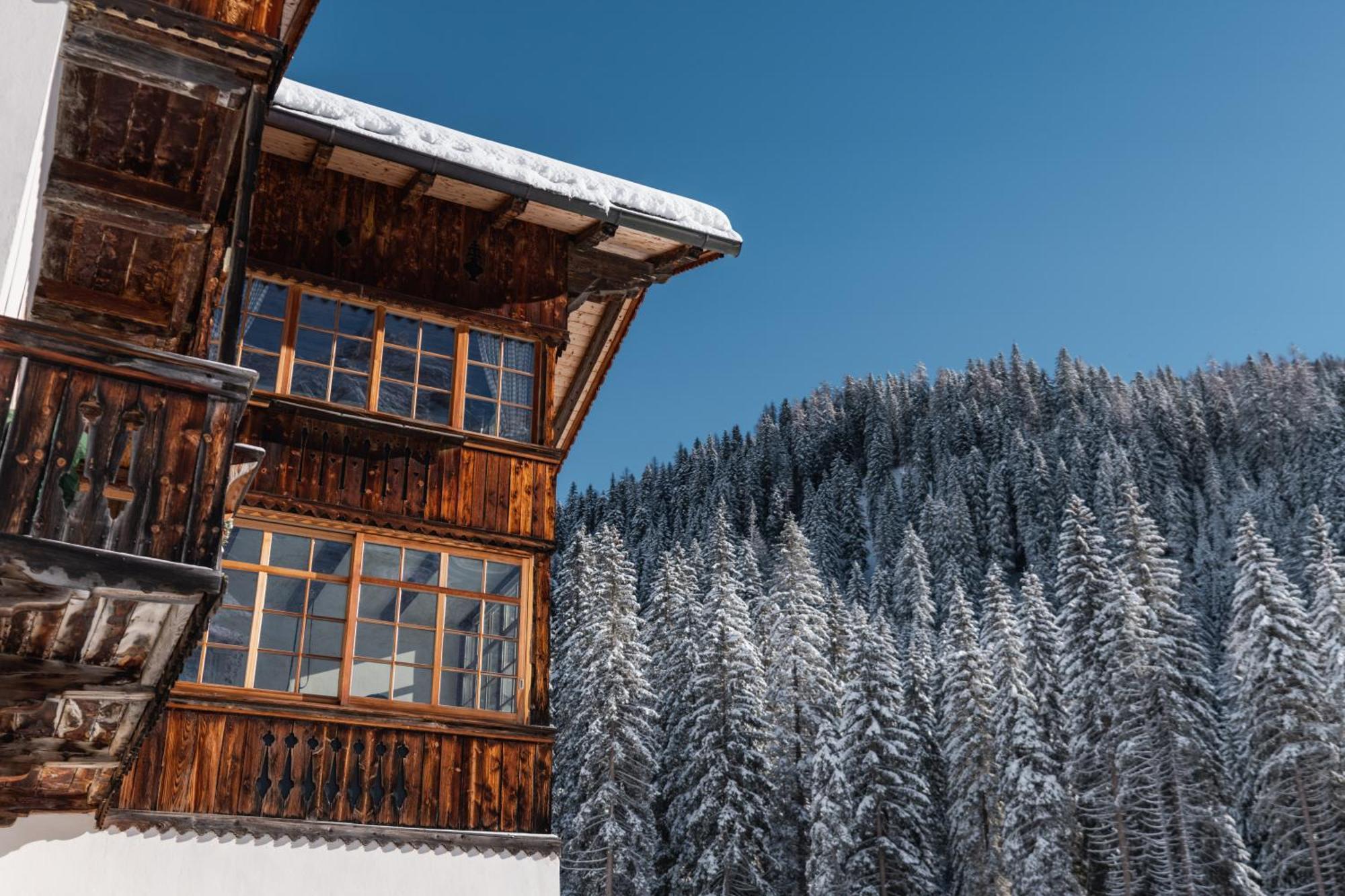 Hotel Dolomitenhof & Chalet Alte Post Sexten Exterior foto