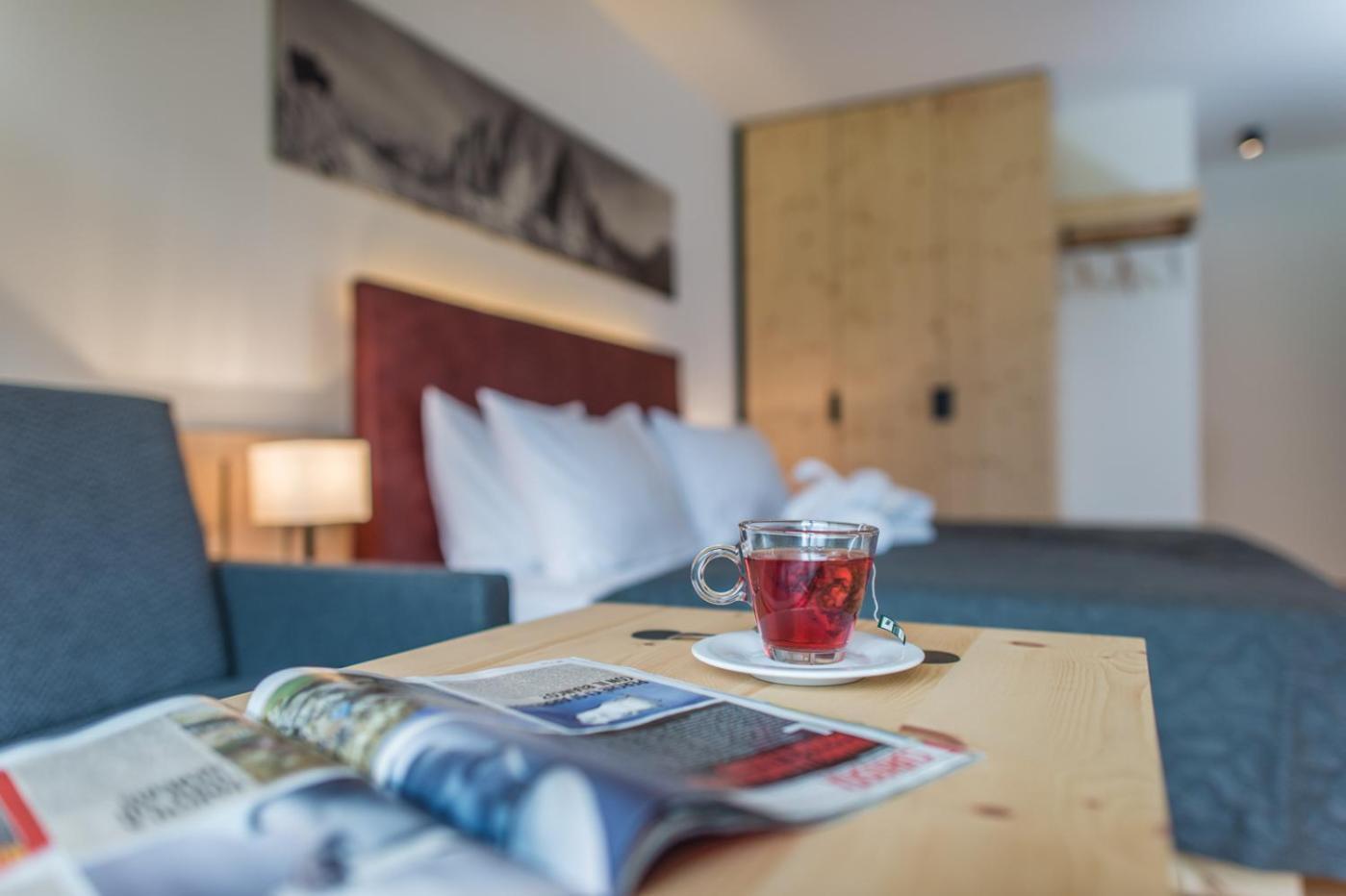 Hotel Dolomitenhof & Chalet Alte Post Sexten Exterior foto